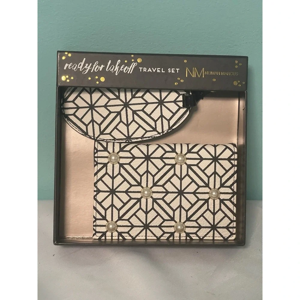 Neiman Marcus Travel Luggage Tag & Wallet Set Name Card - Pearl Leather New BinP